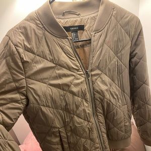 Light bomber jacket great for the fall!